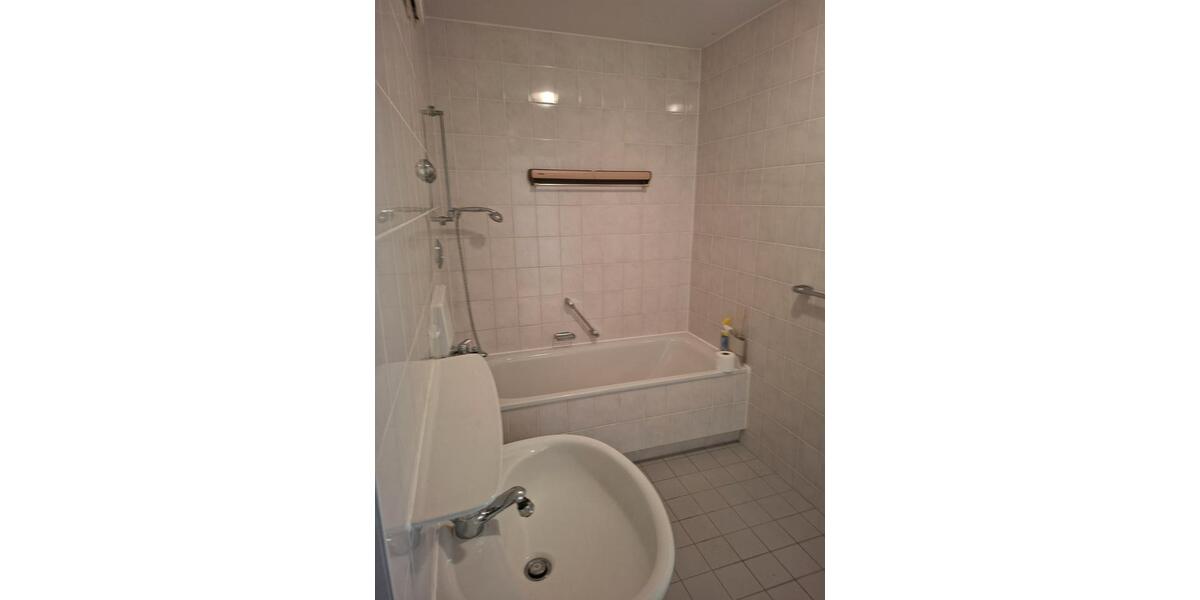 Etagenwohnung Erding - 2 Zimmer, 60 m&sup2;, 950&euro; | Angebot:26267704