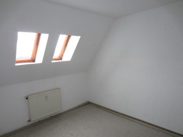 Dachgeschoßwohnung Herten Bertlich - 4.5 Zimmer, 77 m&sup2;, 372&euro; | Angebot:24081275