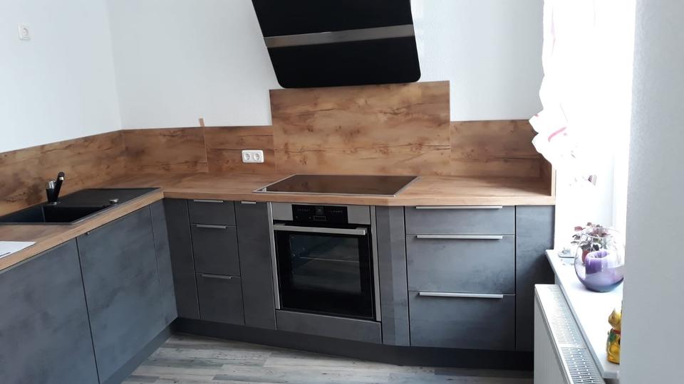 Etagenwohnung Zella-Mehlis Mehlis - 2 Zimmer, 75 m&sup2;, 563&euro; | Angebot:24626389