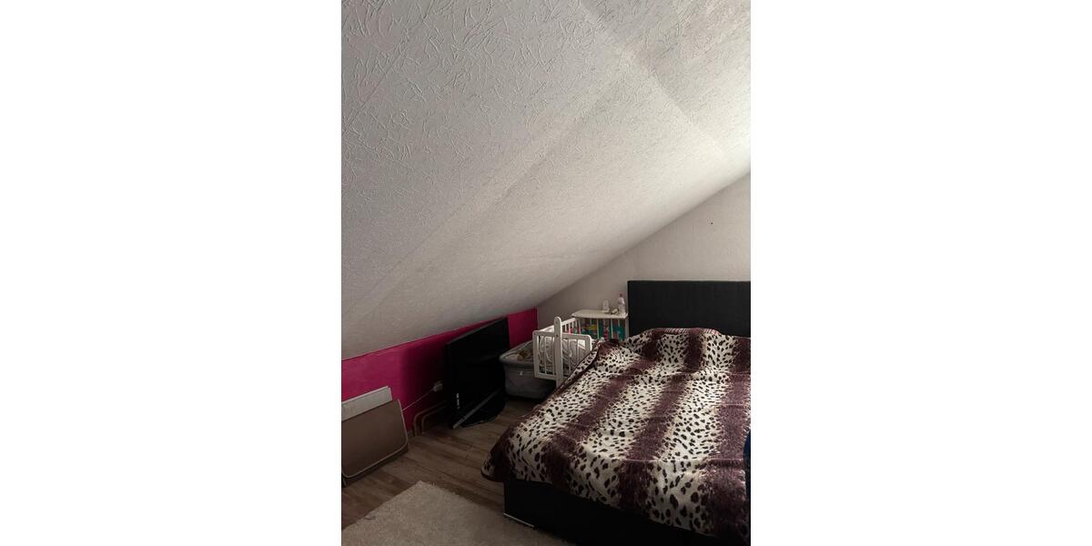 Dachgeschoßwohnung Buchen (Odenwald) - 2 Zimmer, 70 m&sup2;, 600&euro; | Angebot:25932465