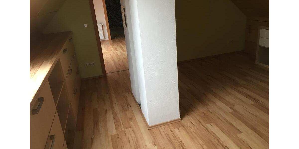 Maisonettenwohnung Saarlouis - 4 Zimmer, 110 m&sup2;, 1.000&euro; | Angebot:24715416