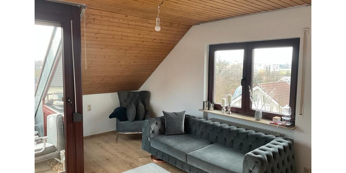 Dachgeschoßwohnung Ditzingen - 2 Zimmer, 50 m&sup2;, 1.000&euro; | Angebot:26611957