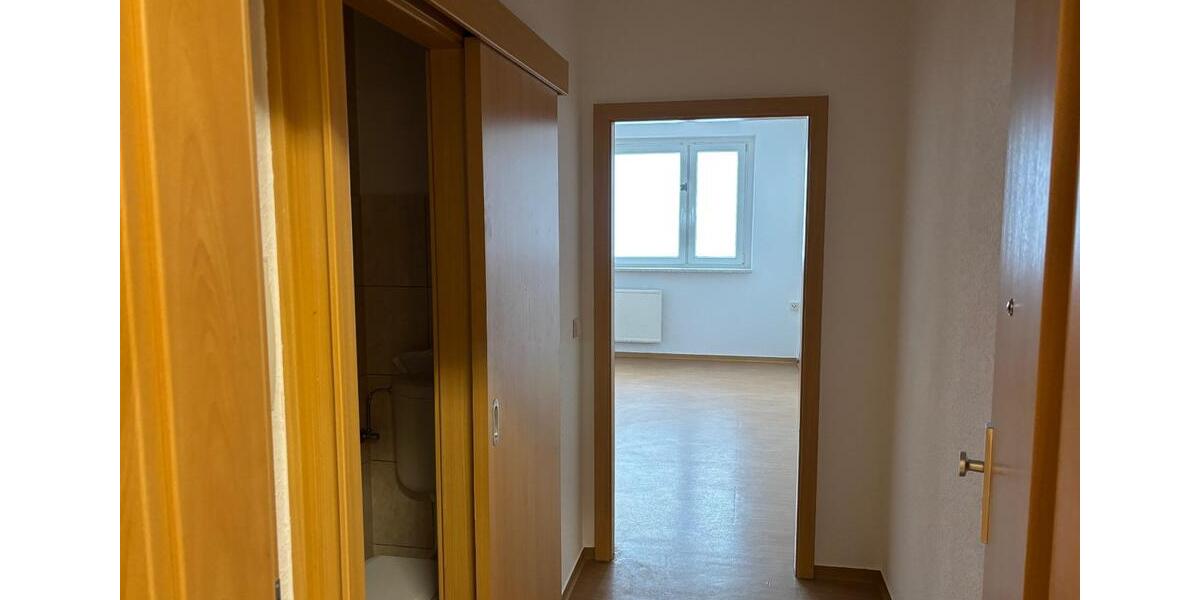 Etagenwohnung Querfurt - 1 Zimmer, 24 m&sup2;, 155&euro; | Angebot:22005826
