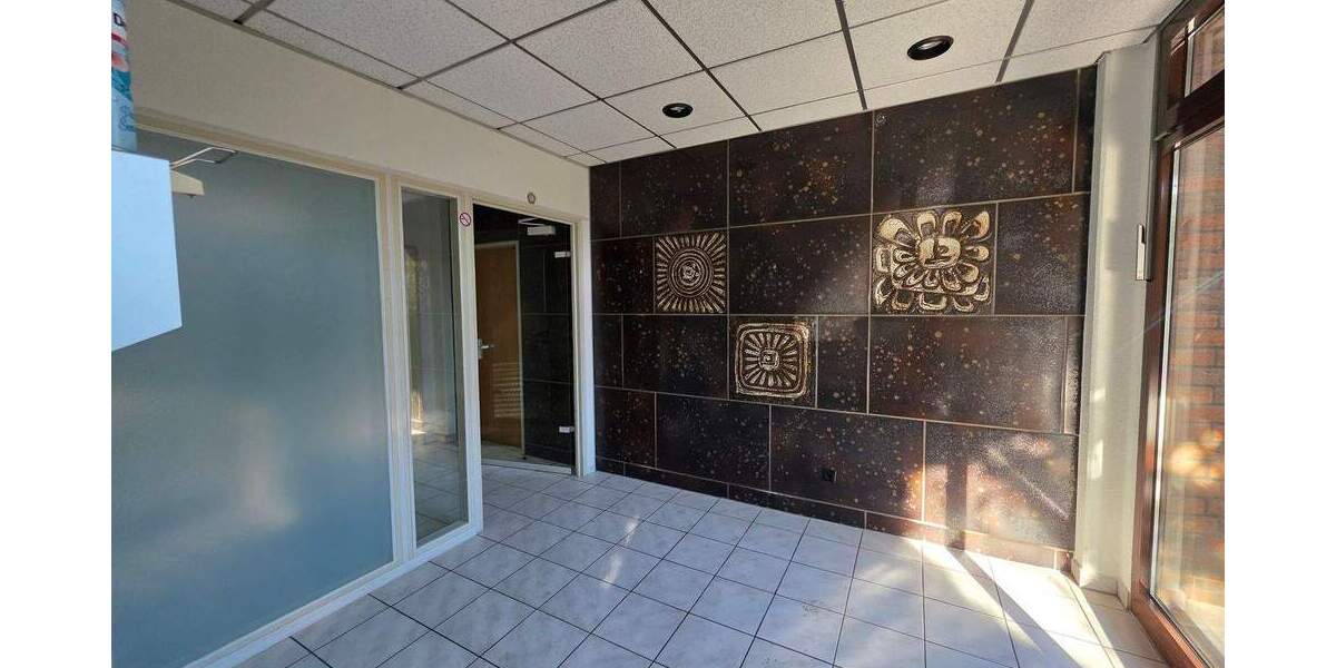 Gewerbeobjekt Velbert Mitte - 7 Zimmer, 210 m&sup2;, 1.600&euro; | Angebot:25774765