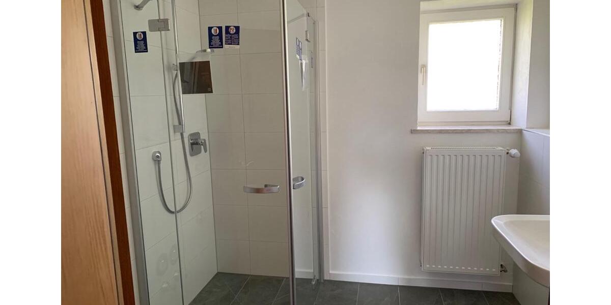 Dachgeschoßwohnung Lengenwang - 2 Zimmer, 90 m&sup2;, 810&euro; | Angebot:25868429