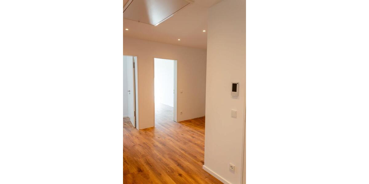 Etagenwohnung Hannover Vahrenwald-List - 3 Zimmer, 94 m&sup2;, 1.598&euro; | Angebot:26144580