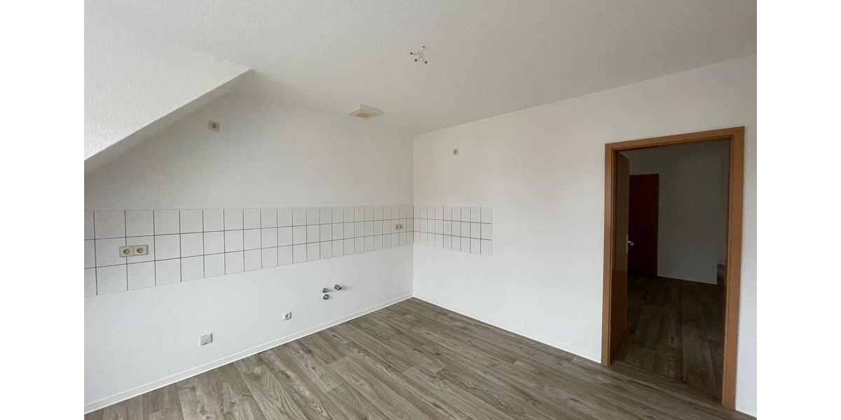 Etagenwohnung Auma-Weidatal Weidatal - 3 Zimmer, 94 m&sup2;, 564&euro; | Angebot:24256009