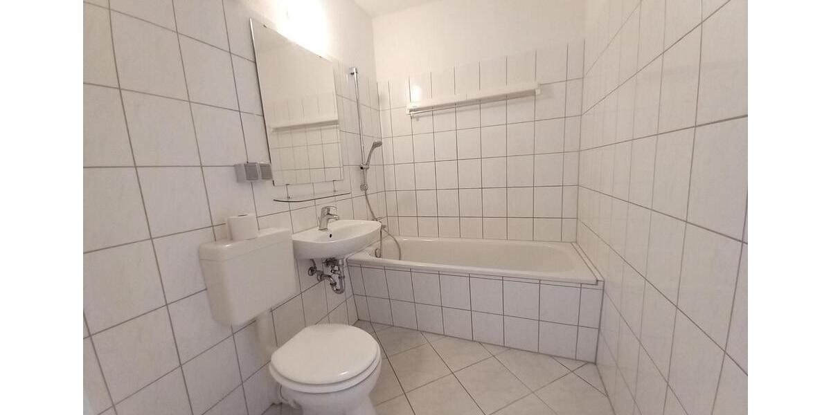 Etagenwohnung Schmalkalden - 3 Zimmer, 57 m&sup2;, 328&euro; | Angebot:25916928