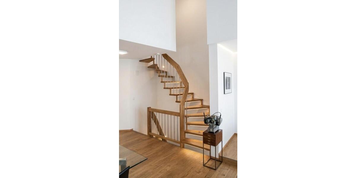 Reihenhaus Landshut - 5 Zimmer, 150 m&sup2;, 2.500&euro; | Angebot:26193644