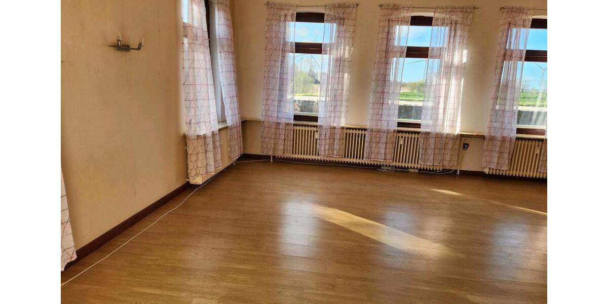 Erdgeschoßwohnung Gülzow - 3 Zimmer, 116 m&sup2;, 1.200&euro; | Angebot:26050955