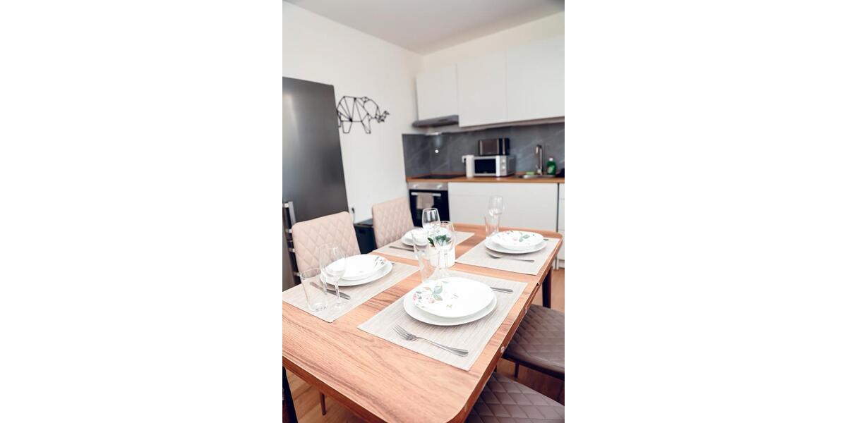 Wohnen auf Zeit Bochum Bochum-Südwest - 1 Zimmer, 16 m&sup2;, 410&euro; | Angebot:25424420