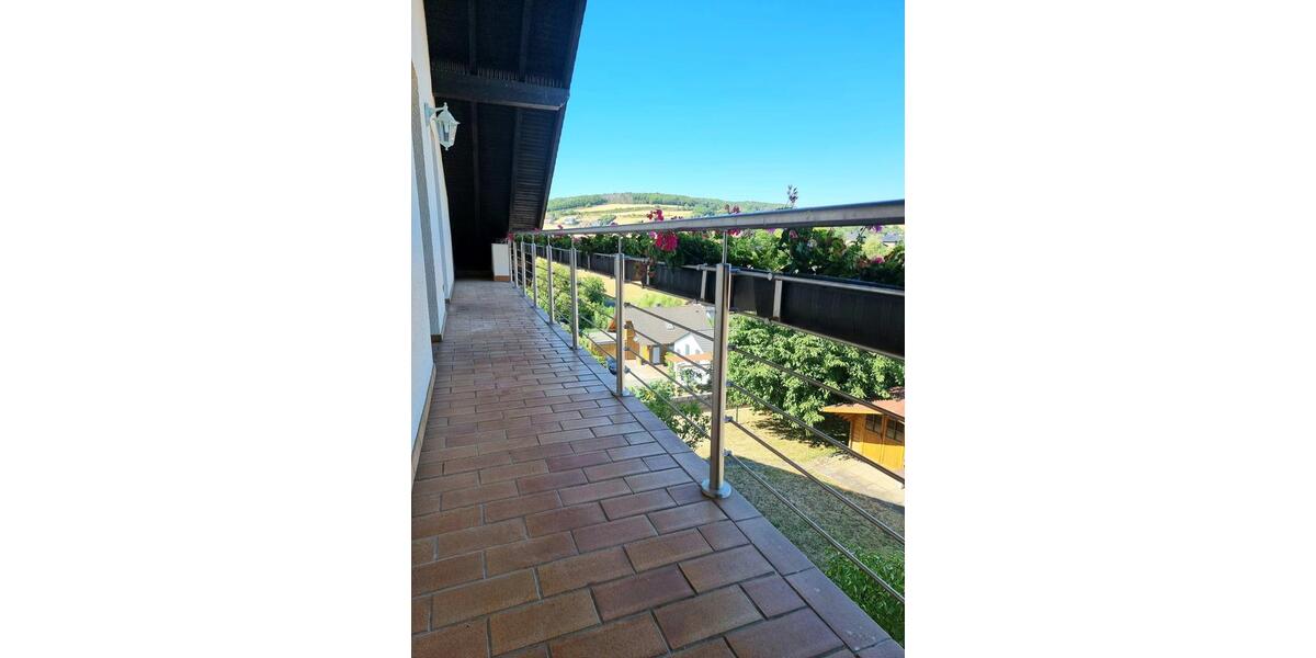 Dachgeschoßwohnung Niederzissen - 3 Zimmer, 76 m&sup2;, 700&euro; | Angebot:25639687