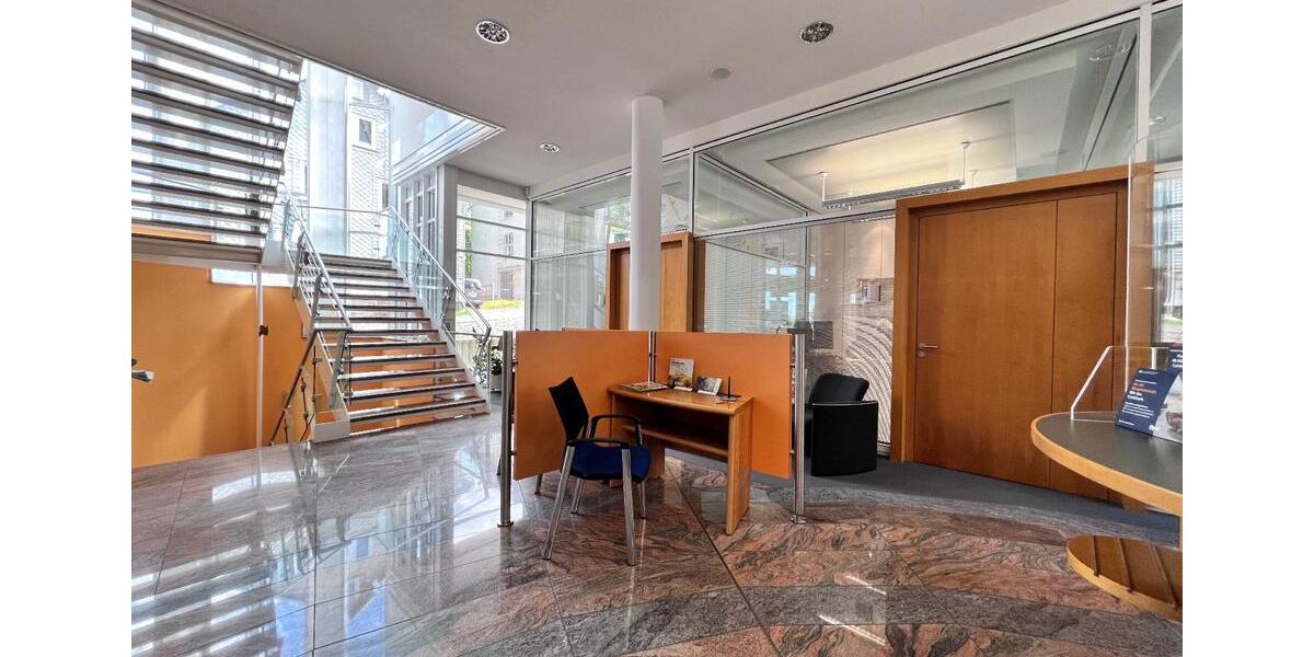 Gewerbeobjekt Neuhaus am Rennweg - 3.952&euro; | Angebot:25917855