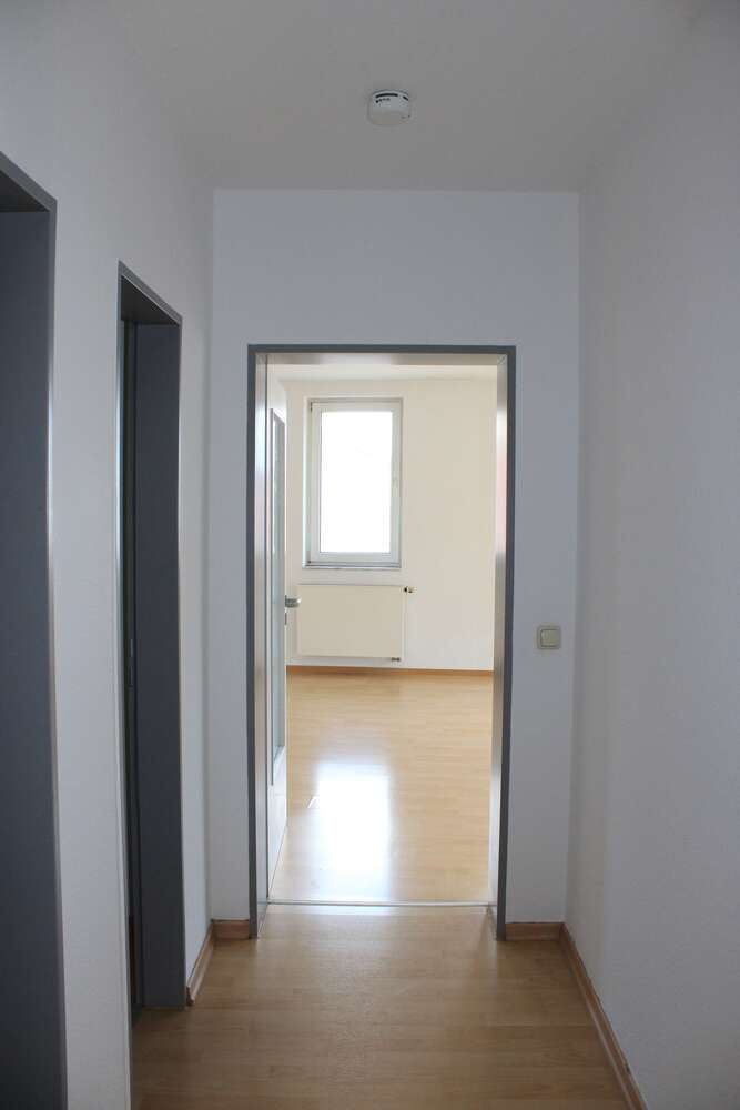 2-Zimmer Wohnung inkl. Einbauküche *** großes, helles WohnZimmer ***