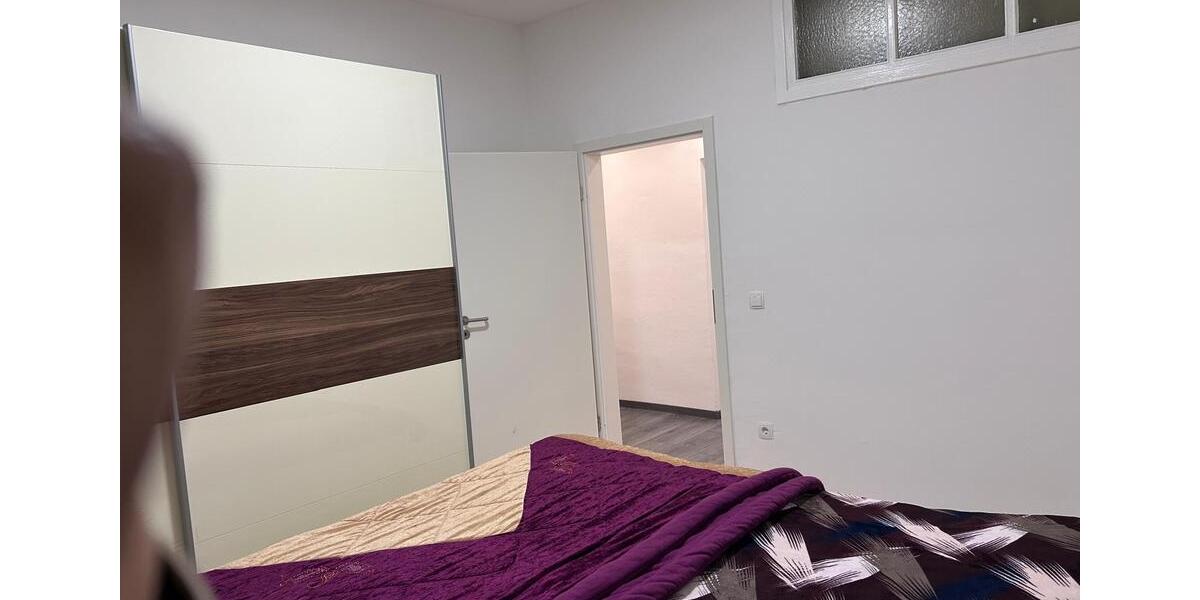 Erdgeschoßwohnung Duisburg Hamborn - 3 Zimmer, 80 m&sup2;, 650&euro; | Angebot:26341686