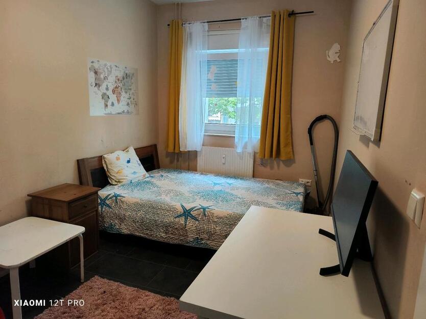Möbliertes WG-Zimmer