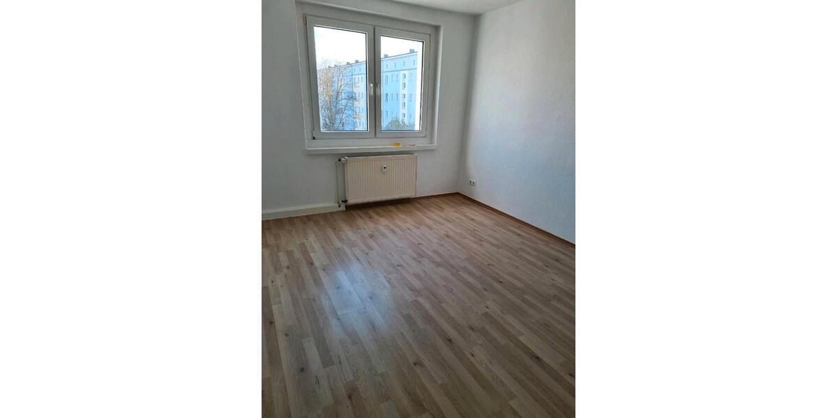 Etagenwohnung Dessau-Roßlau Dessau - 3 Zimmer, 60 m&sup2;, 445&euro; | Angebot:26644845