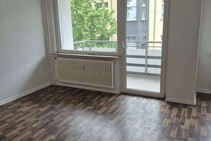 Wohnung Duisburg Hamborn - 3.5 Zimmer, 77 m&sup2;, 800&euro; | Angebot:27154361