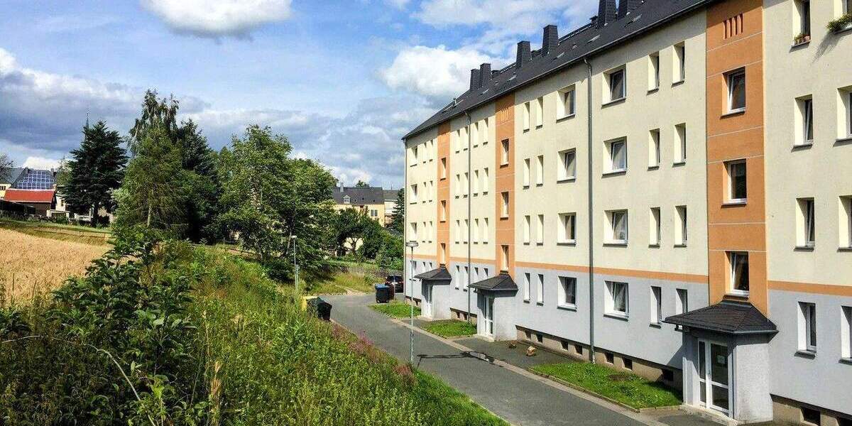 Ruhige und gemütliche 2-Zi-EG-Neubauwohnung Balkon, Bad m. Fenster & EBK in Elterlein 2 zimmer
