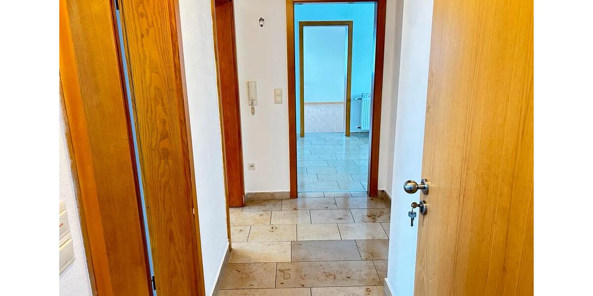 Erdgeschoßwohnung Treuchtlingen - 3 Zimmer, 90 m&sup2;, 890&euro; | Angebot:25063965