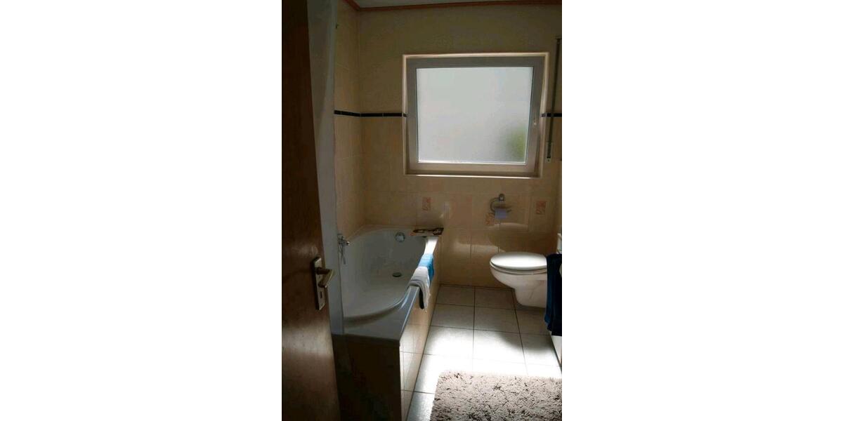 Etagenwohnung Reinheim - 3 Zimmer, 90 m&sup2;, 880&euro; | Angebot:26034168