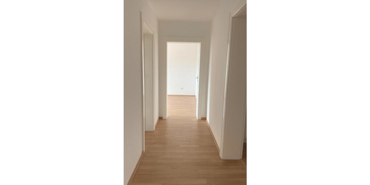 4-Zimmer-Wohnung mit großem Balkon in ruhiger Wohnlage 4 zimmer