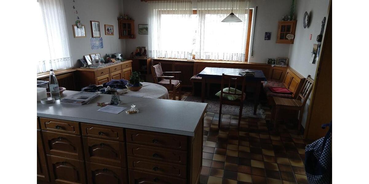 Erdgeschoßwohnung Loßburg - 5 Zimmer, 138 m&sup2;, 1.240&euro; | Angebot:26669726