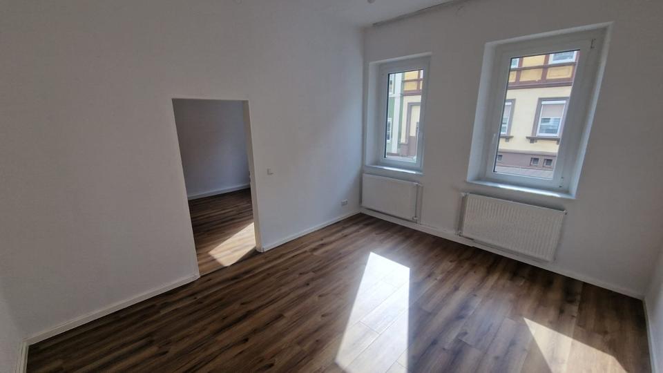 Erdgeschoßwohnung Hof Altstadt - 3 Zimmer, 69 m&sup2;, 800&euro; | Angebot:24713563