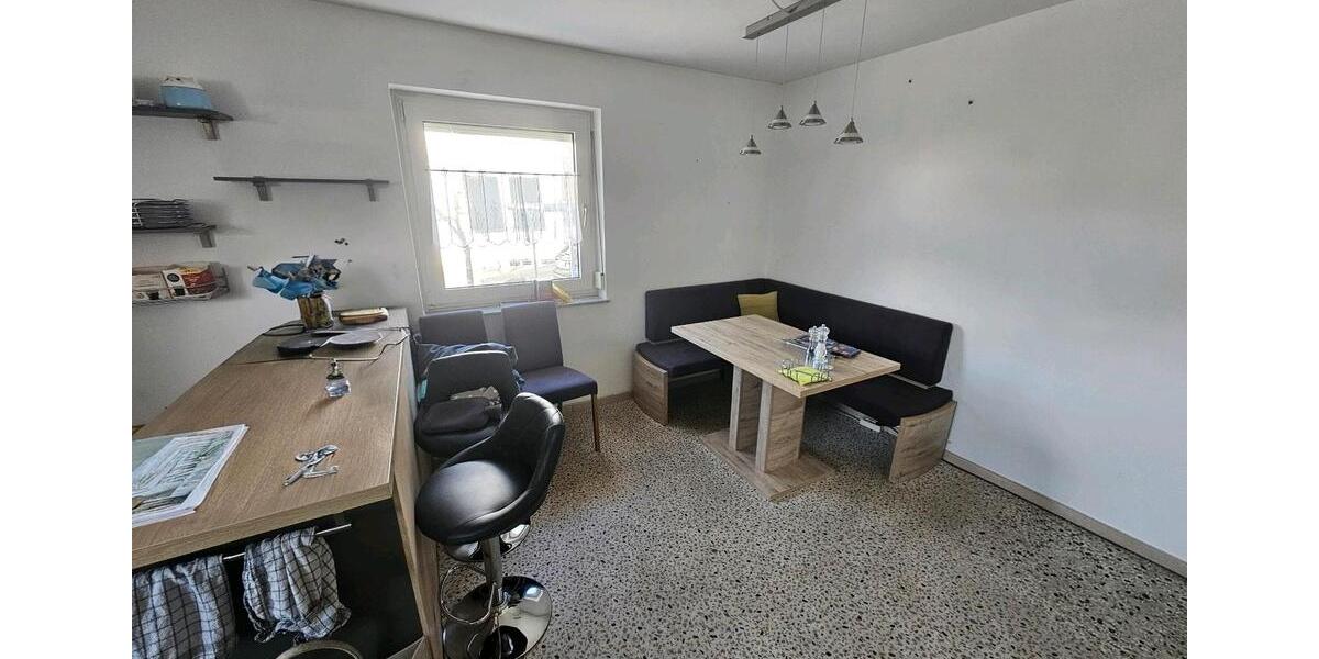 Etagenwohnung Kaufbeuren - 5 Zimmer, 106 m&sup2;, 1.300&euro; | Angebot:25843467