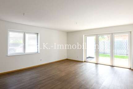 Wohnung Ostrhauderfehn - 3 Zimmer, 93 m&sup2;, 750&euro; | Angebot:27235481