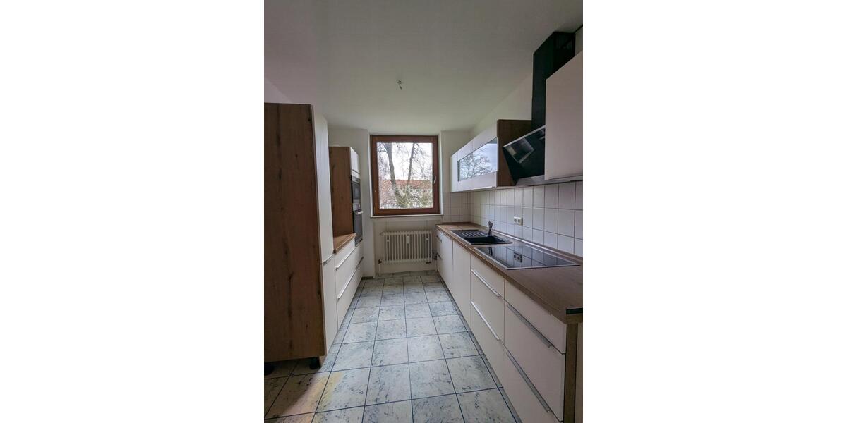 Hochparterre Bayreuth Meyernberg - 4 Zimmer, 92 m&sup2;, 910&euro; | Angebot:25156879