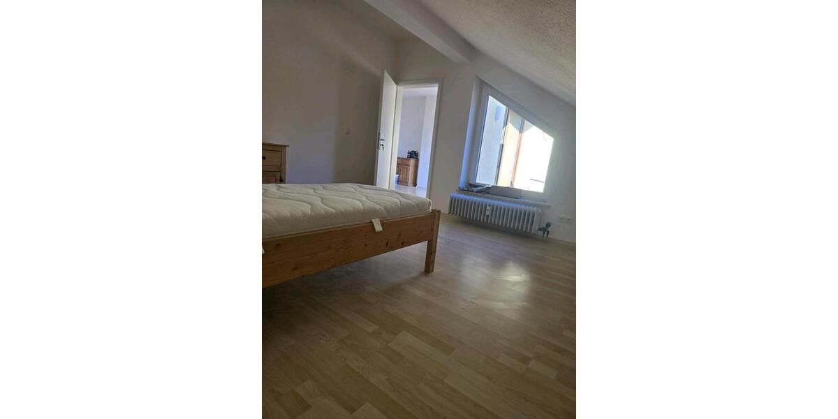 Wohnen auf Zeit Rosenheim Innenstadt - 3 Zimmer, 79 m&sup2;, 570&euro; | Angebot:26606941