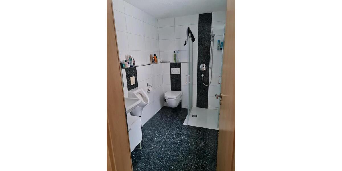 Wohnen auf Zeit Pforzheim Eutingen - 5 Zimmer, 184 m&sup2;, 600&euro; | Angebot:24743800