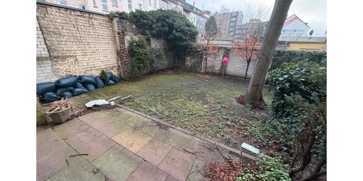 Renovierte Erdgeschoss Wohnung mit Garten Zentral Essen Jobcenter 1.5 zimmer