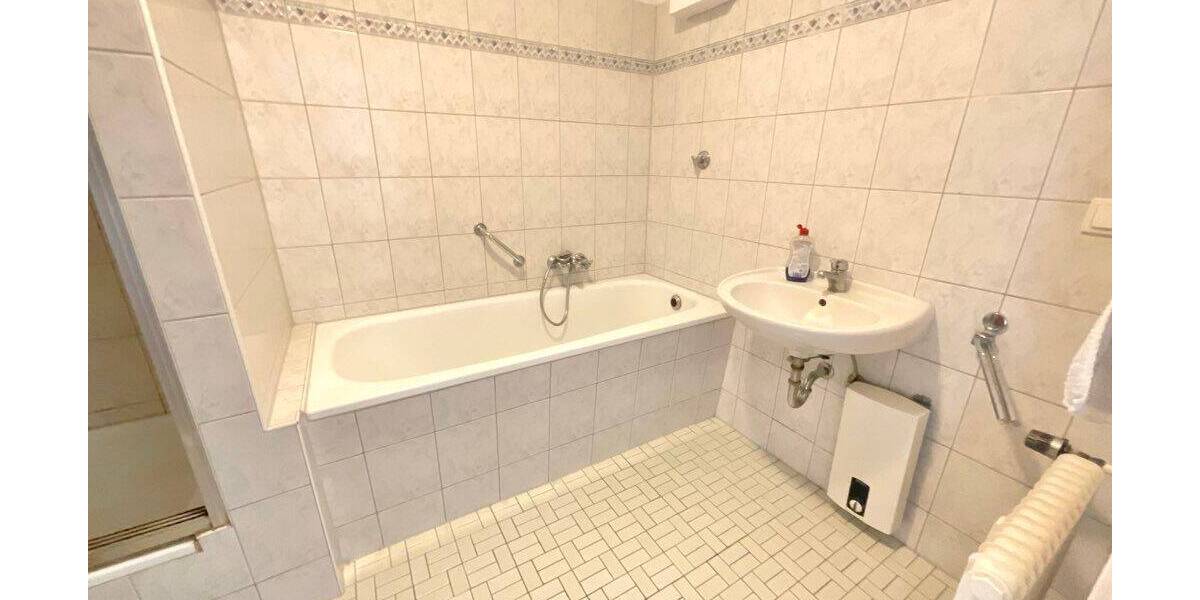 Etagenwohnung Recklinghausen Süd - 3 Zimmer, 82 m&sup2;, 619&euro; | Angebot:24828413