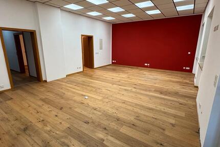 Gewerbeobjekt Kirchham - 600&euro; | Angebot:26037543