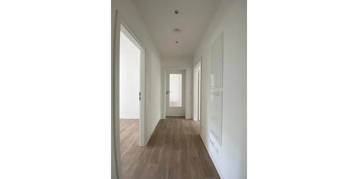 Etagenwohnung Staßfurt - 3 Zimmer, 59 m&sup2;, 473&euro; | Angebot:25720977