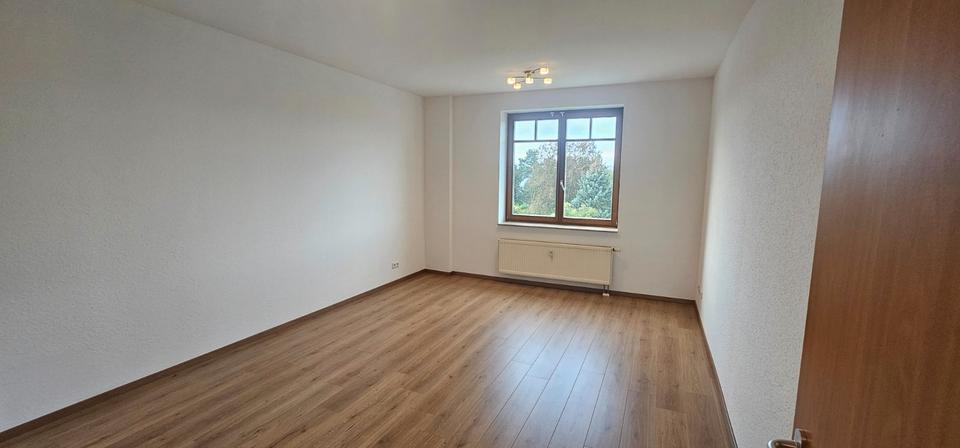 Erdgeschoßwohnung Herzberg (Elster) - 3 Zimmer, 77 m&sup2;, 480&euro; | Angebot:26266124