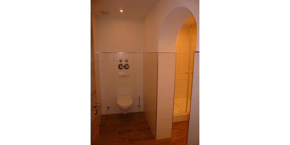 2 ZKB Wohnung - Neuhof Ortsmitte - möbliert unmöbeliert ab Feb 2 zimmer