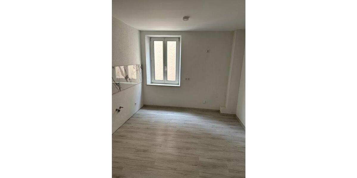 Etagenwohnung Ichenhausen - 3 Zimmer, 89 m&sup2;, 1.100&euro; | Angebot:26476765