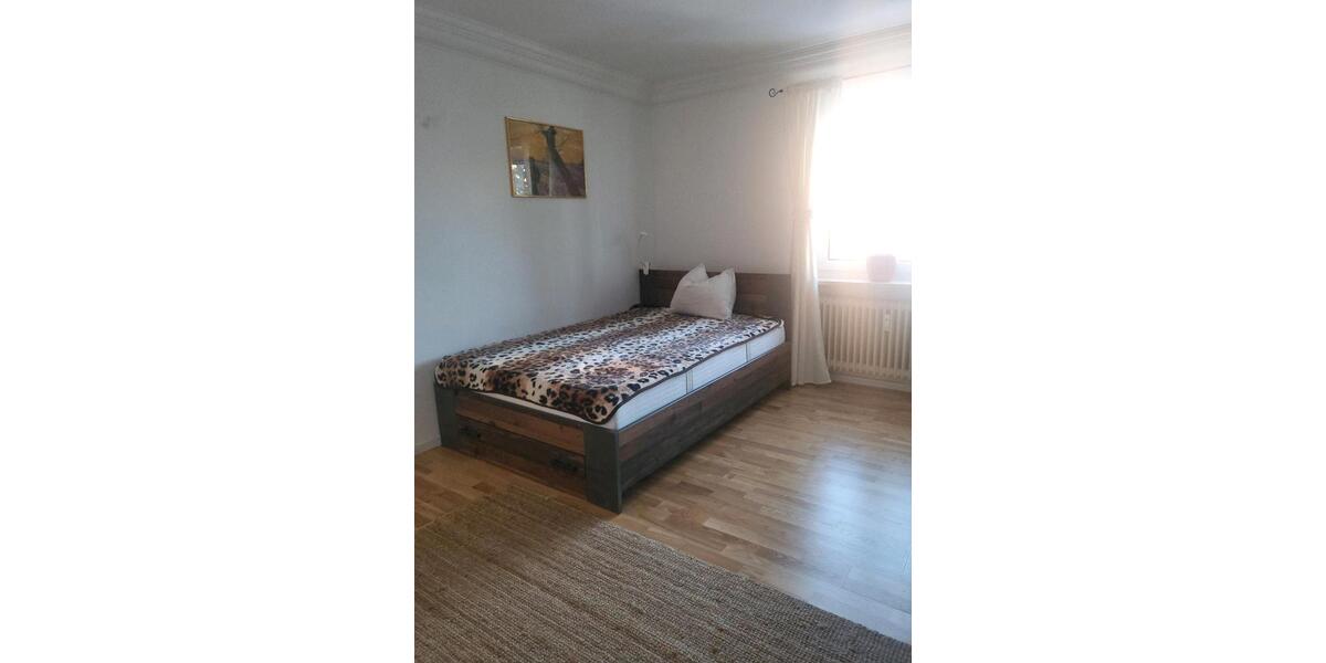 Wohnen auf Zeit Germering - 3 Zimmer, 60 m&sup2;, 1.000&euro; | Angebot:24364395