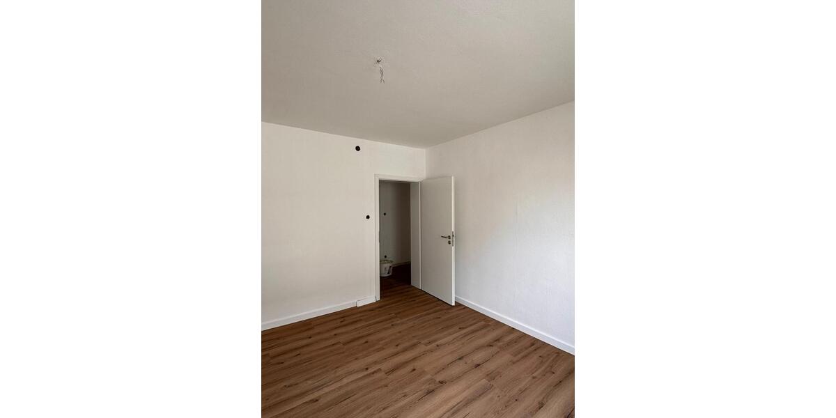 Erdgeschoßwohnung Bad Kreuznach Bad Münster am Stein-Ebernburg - 3 Zimmer, 70 m&sup2;, 850&euro; | Angebot:26338665