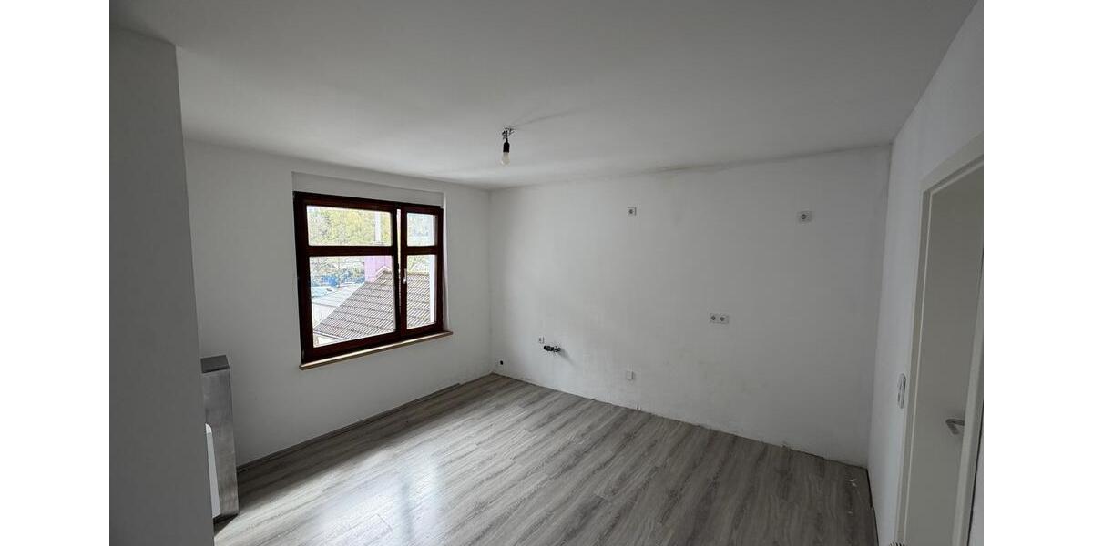 Etagenwohnung Werdohl - 2 Zimmer, 55 m&sup2;, 550&euro; | Angebot:26184769
