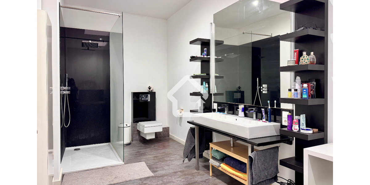 Etagenwohnung Lingen (Ems) - 2 Zimmer, 107 m&sup2;, 820&euro; | Angebot:25053328