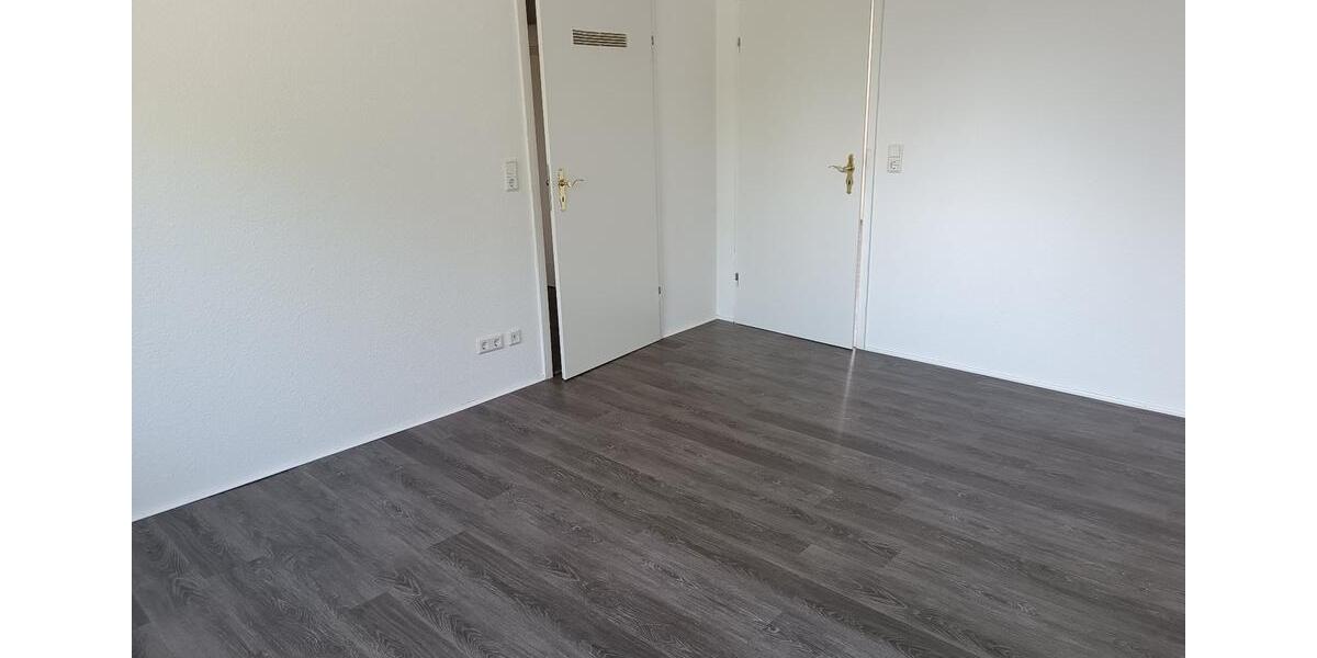 Erdgeschoßwohnung Karben - 3 Zimmer, 80 m&sup2;, 960&euro; | Angebot:26491640