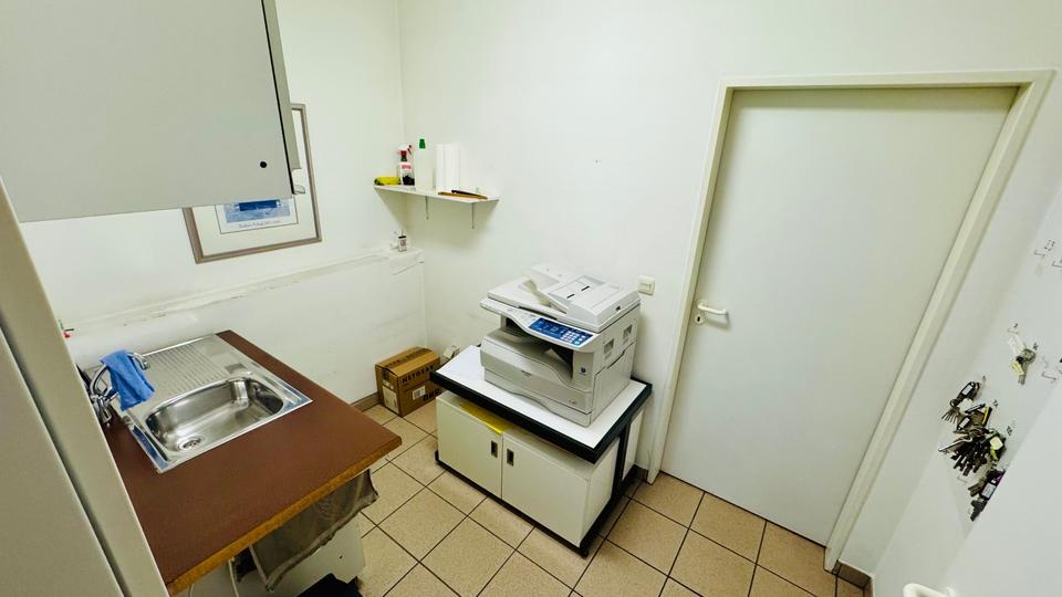 Büro-, Praxis- oder Lagerräume in Hiltrup-Mitte zimmer