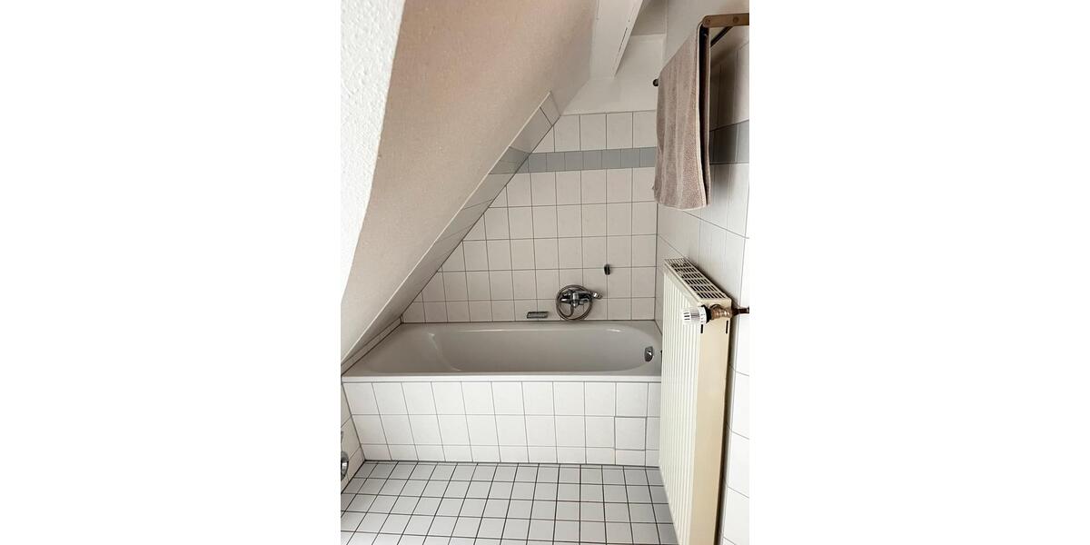 Wohnen auf Zeit Villingen-Schwenningen Schwenningen - 1 Zimmer, 17 m&sup2;, 380&euro; | Angebot:25436610