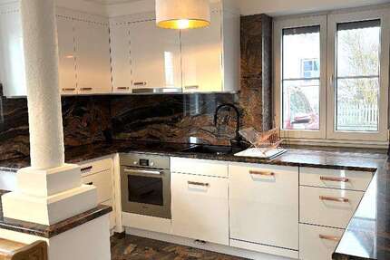 Wohnung Langenbach - 4 Zimmer, 122 m&sup2;, 1.400&euro; | Angebot:27362266