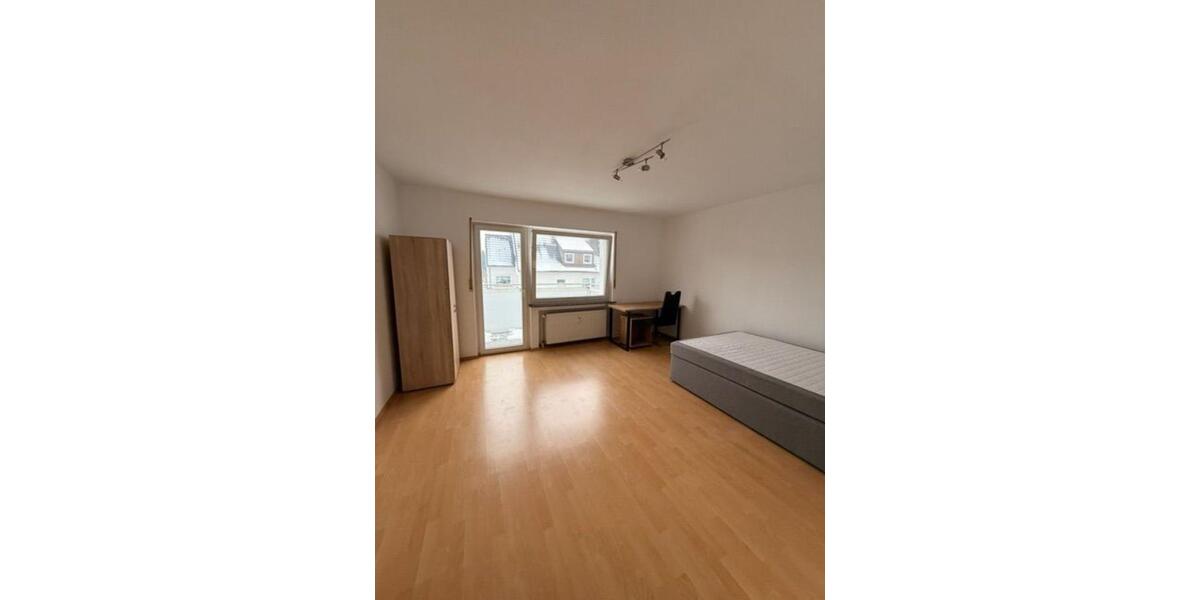 Wohnen auf Zeit Kassel Niederzwehren - 3 Zimmer, 14 m&sup2;, 350&euro; | Angebot:24756966