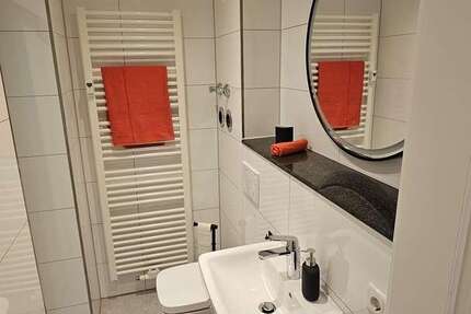 Zimmer Duisburg Duisburg-Mitte - 1 Zimmer, 725&euro; | Angebot:27069307